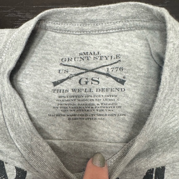 NWOT Grunt Style Military Barbers fitted crew neck T-shirt Size S - Picture 8 of 8